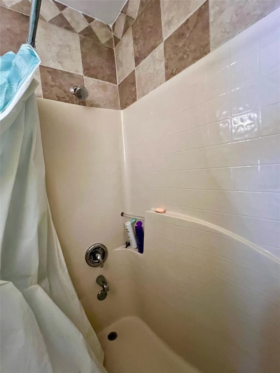 214 GREAT YARMOUTH CT, KISSIMMEE, FL, 34758