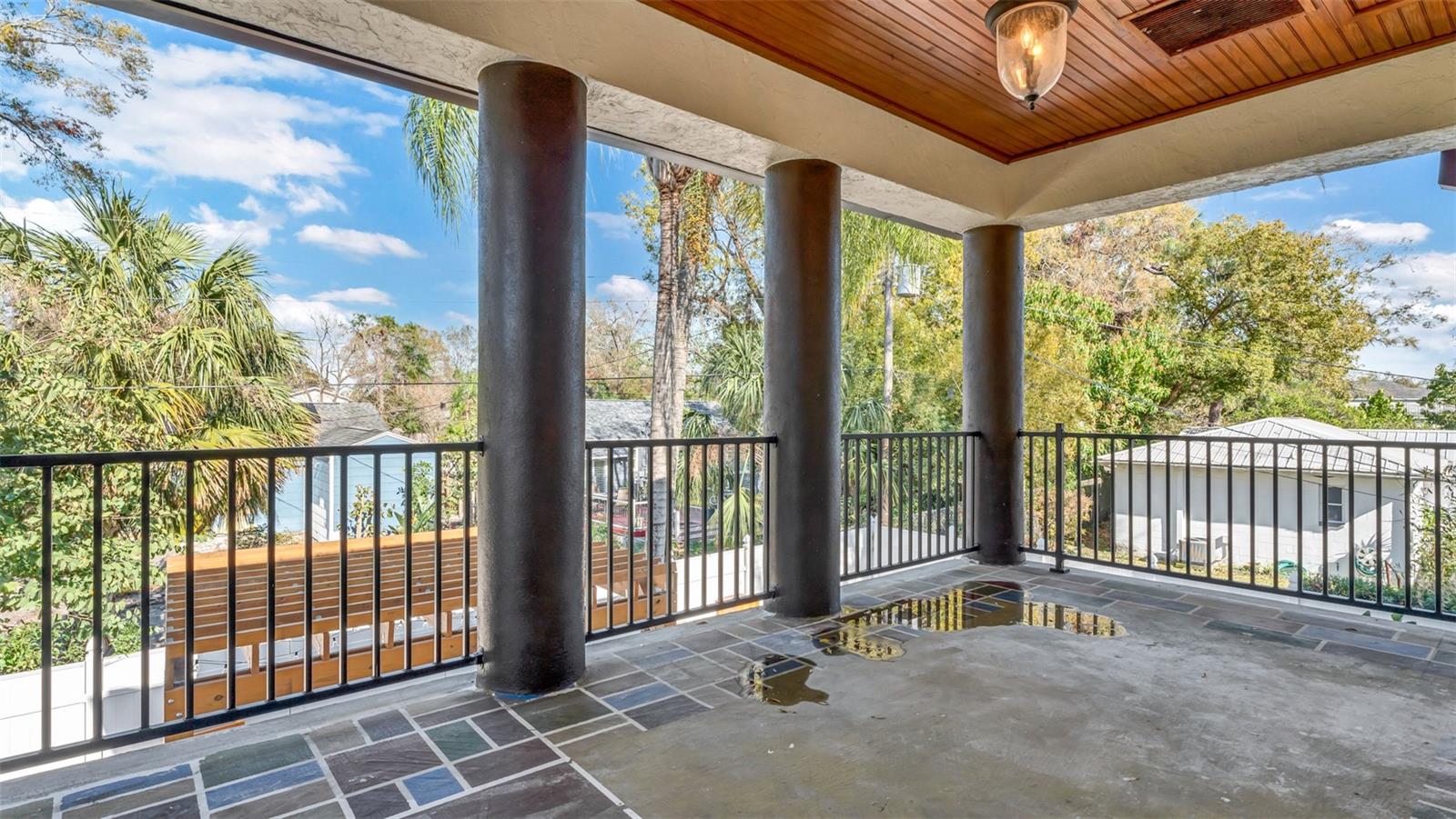 929 W BEACON AVE, TAMPA, FL, 33603
