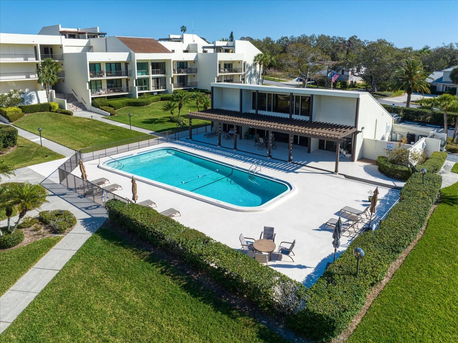 50 COE RD #111, BELLEAIR, FL, 33756