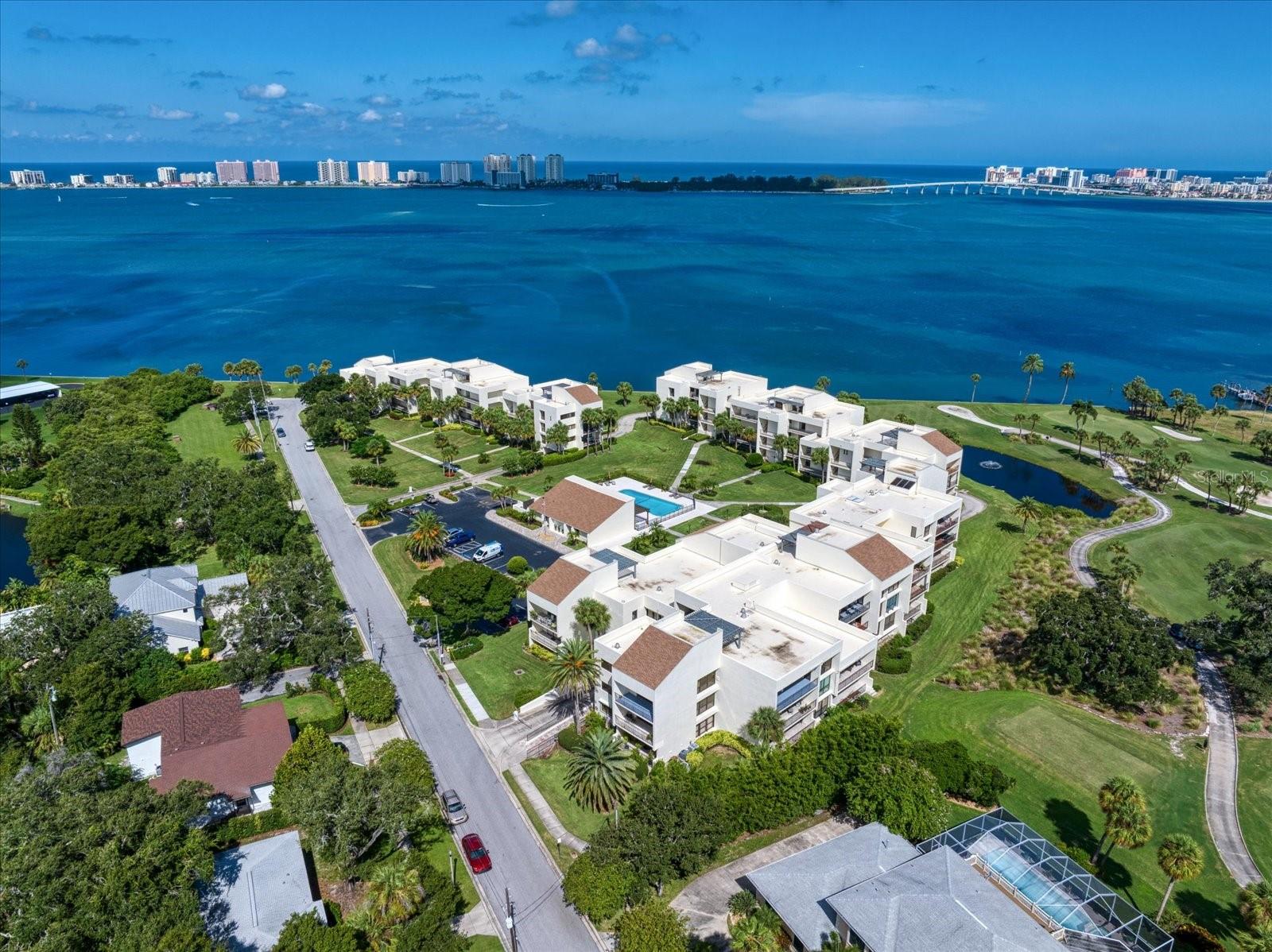 50 COE RD #111, BELLEAIR, FL, 33756