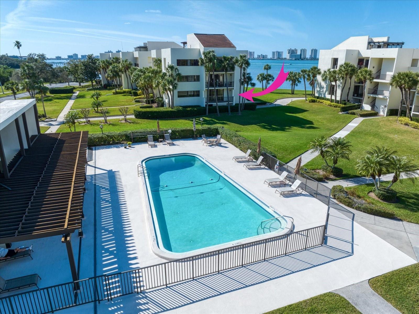 50 COE RD #111, BELLEAIR, FL, 33756