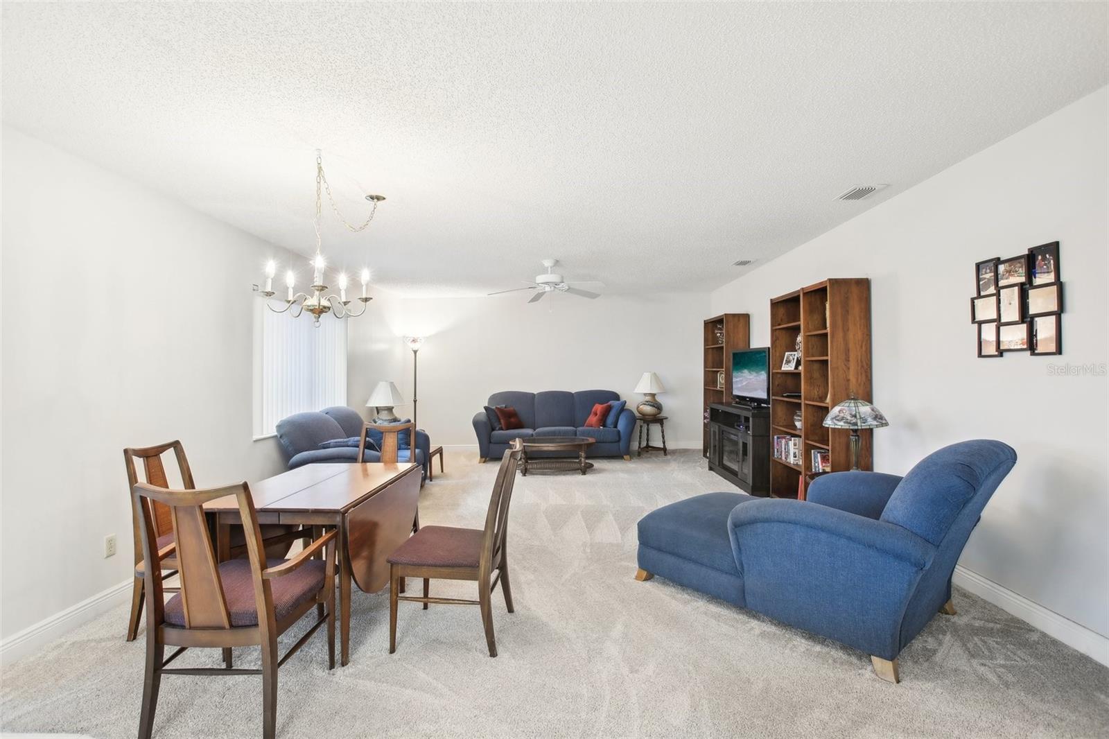 1015 HAREFIELD CIR, SUN CITY CENTER, FL, 33573