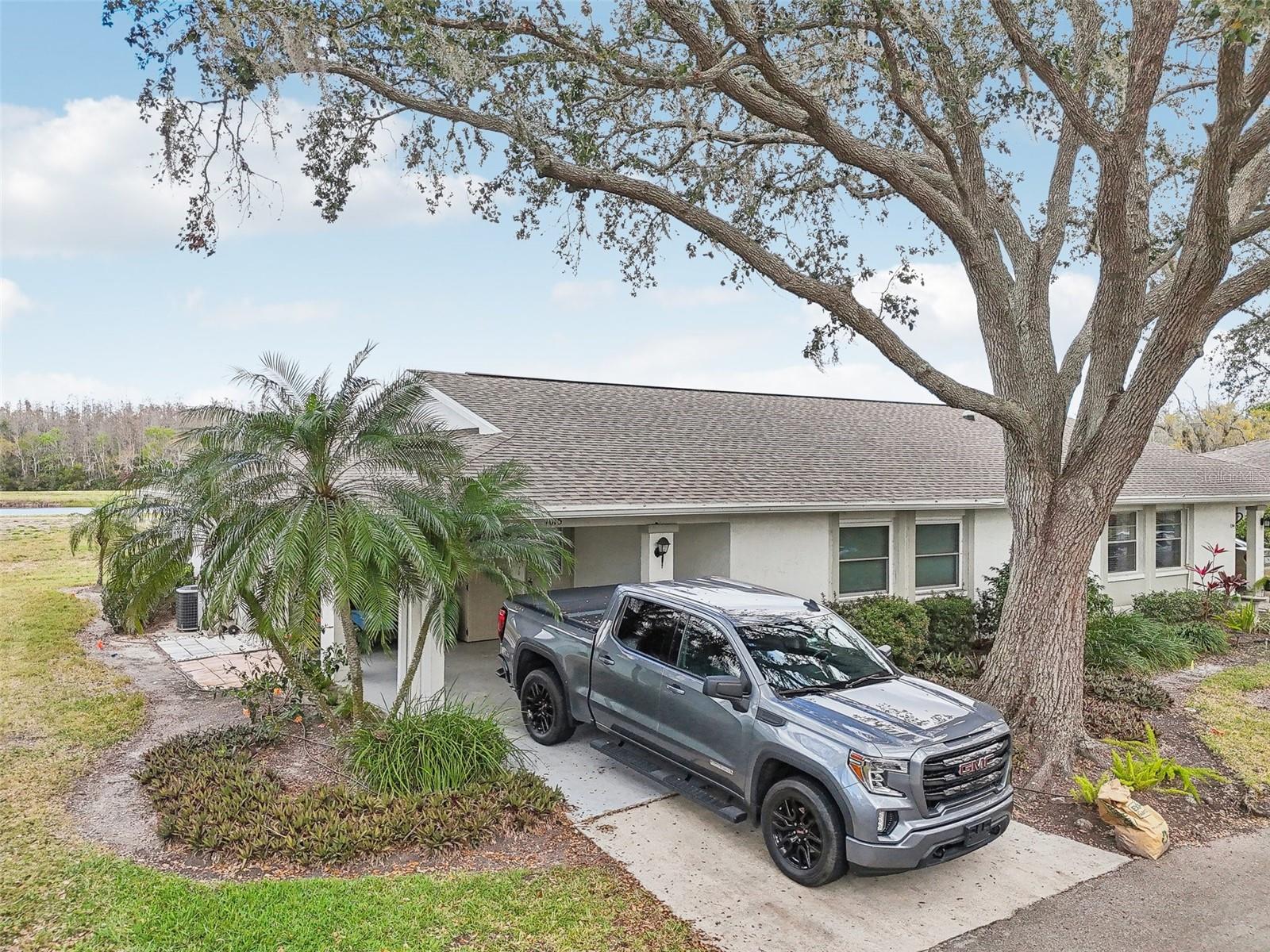 1015 HAREFIELD CIR, SUN CITY CENTER, FL, 33573