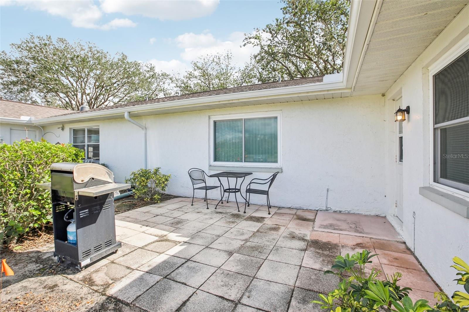 1015 HAREFIELD CIR, SUN CITY CENTER, FL, 33573