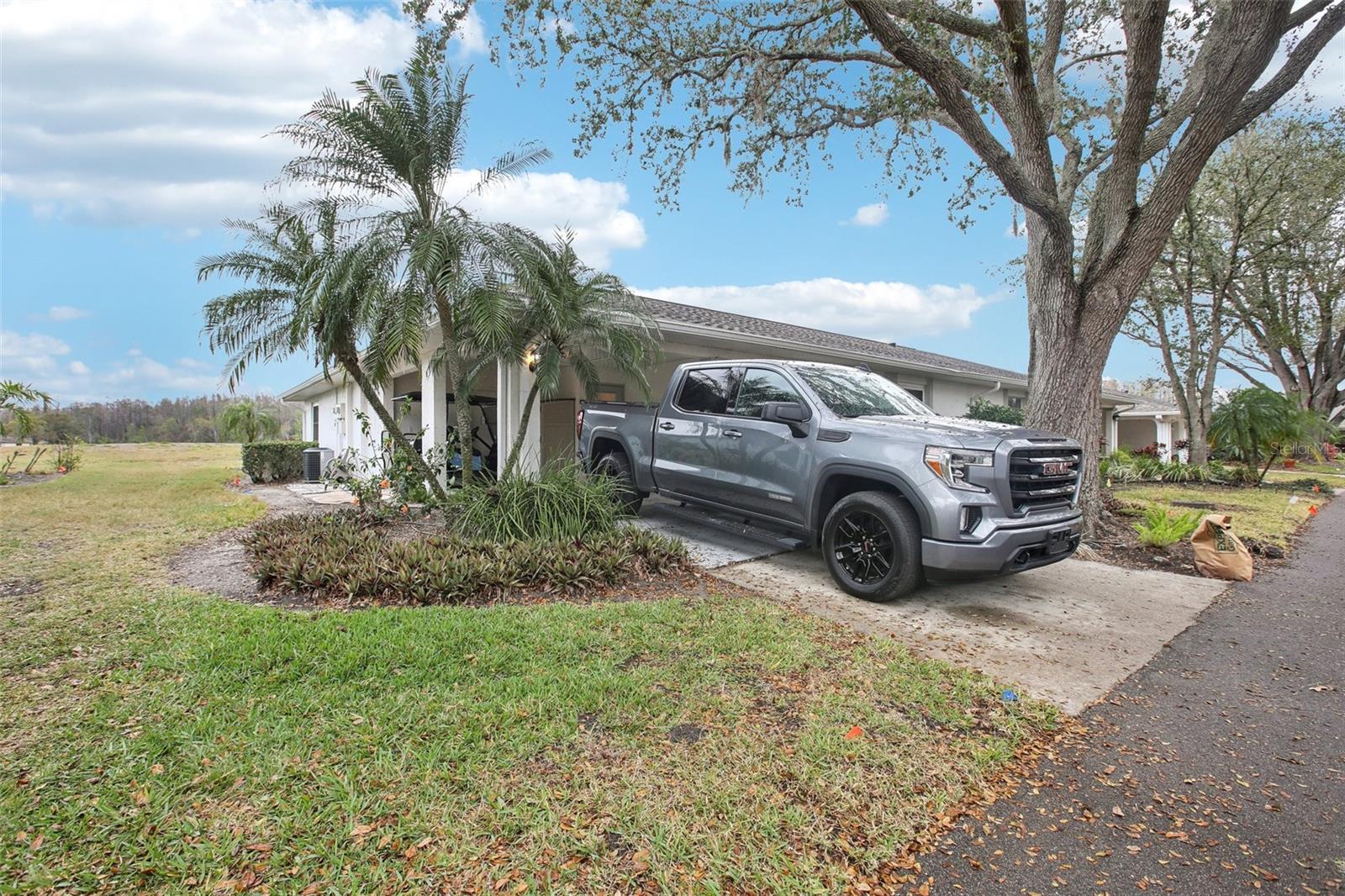 1015 HAREFIELD CIR, SUN CITY CENTER, FL, 33573