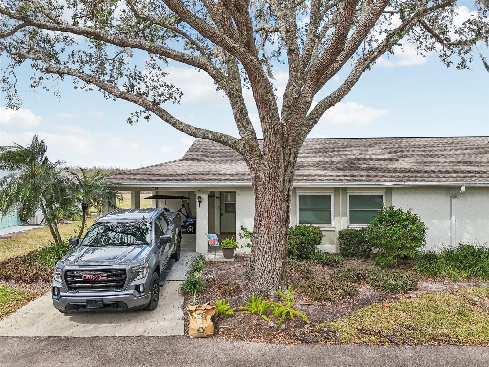 1015 HAREFIELD CIR, SUN CITY CENTER, FL, 33573