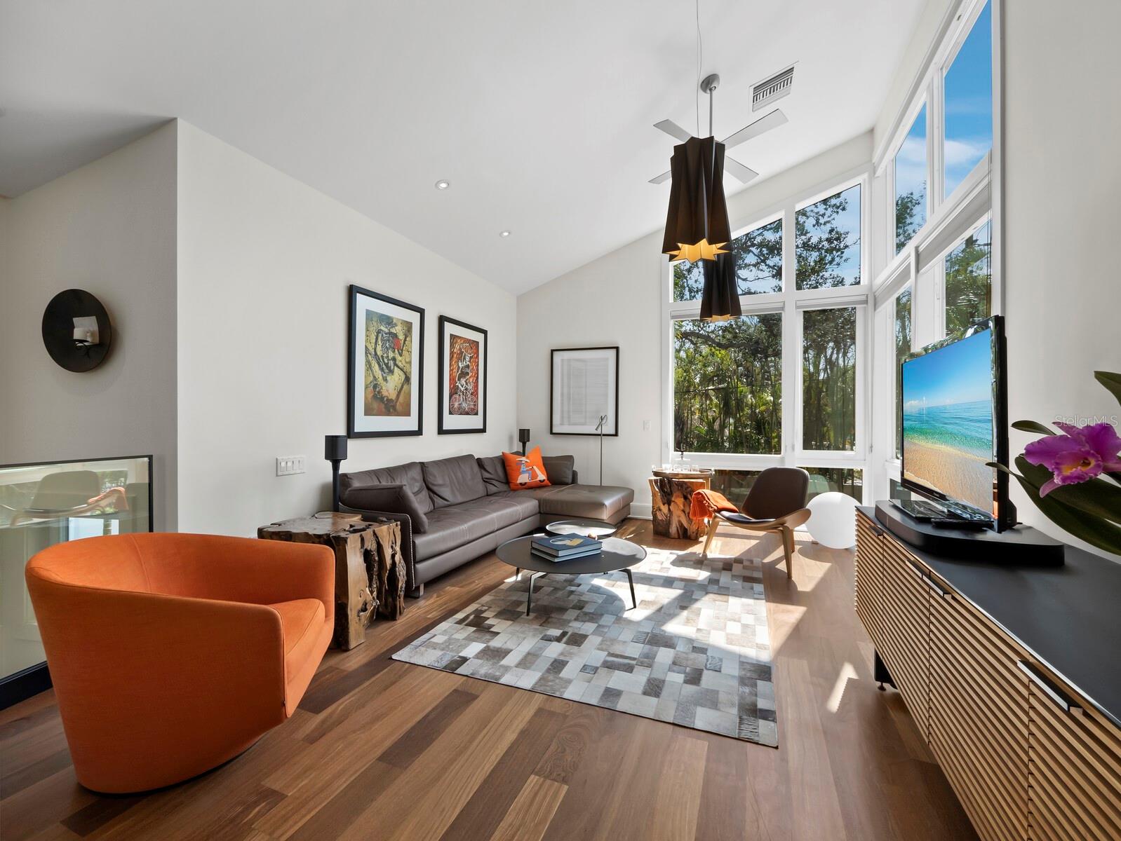3911 ROBERTS POINT RD, SARASOTA, FL, 34242