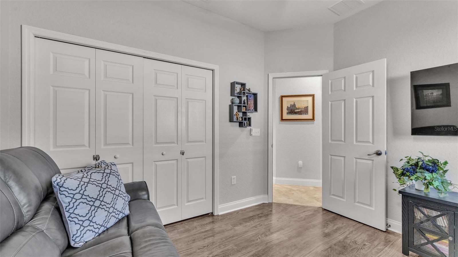 2726 GREYHAWK ESTATES LN, LAKELAND, FL, 33812
