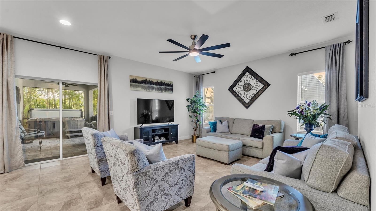 2726 GREYHAWK ESTATES LN, LAKELAND, FL, 33812