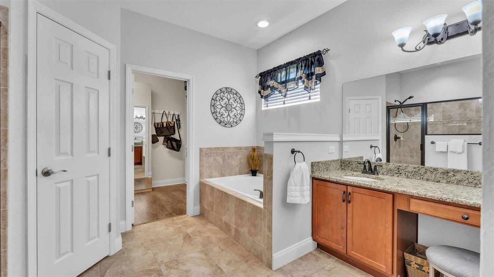 2726 GREYHAWK ESTATES LN, LAKELAND, FL, 33812