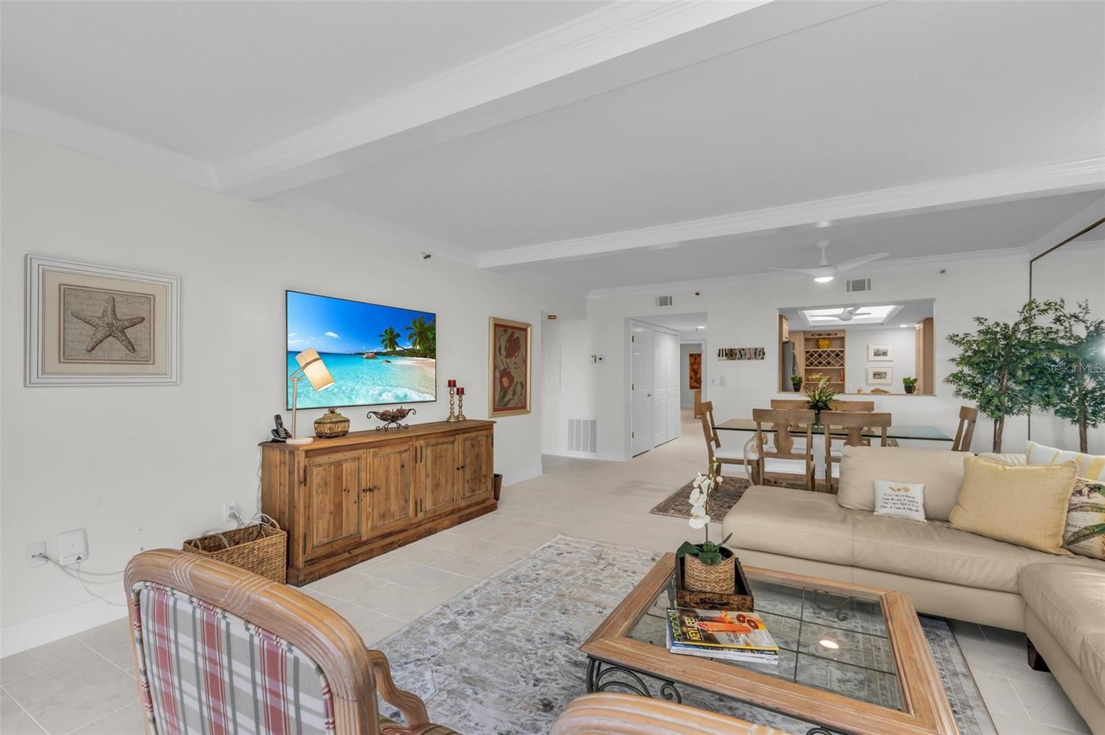 1465 GULF OF MEXICO DR #104, LONGBOAT KEY, FL, 34228