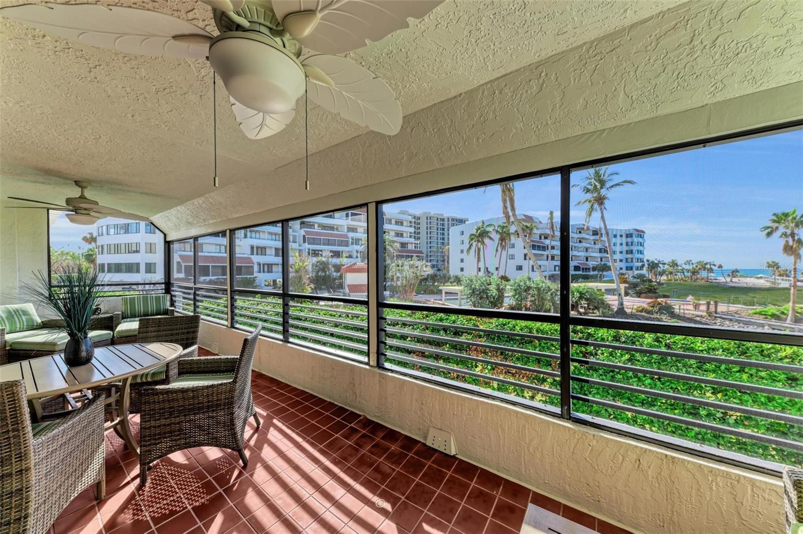 1465 GULF OF MEXICO DR #104, LONGBOAT KEY, FL, 34228
