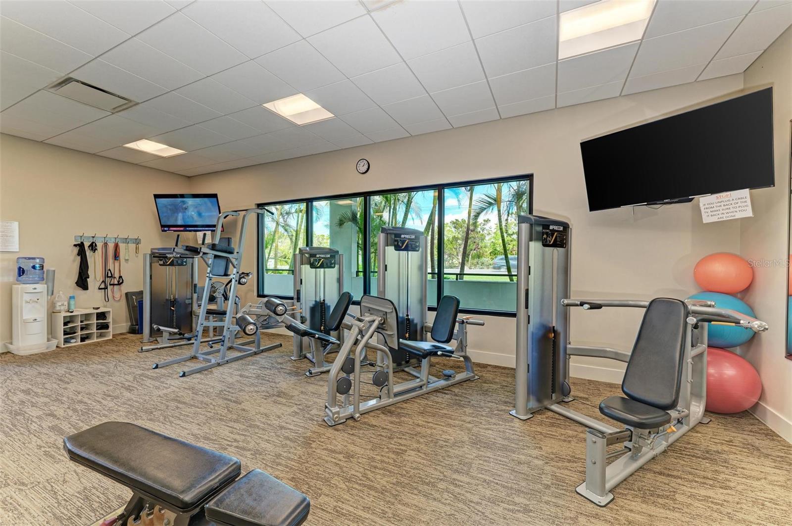 1465 GULF OF MEXICO DR #104, LONGBOAT KEY, FL, 34228