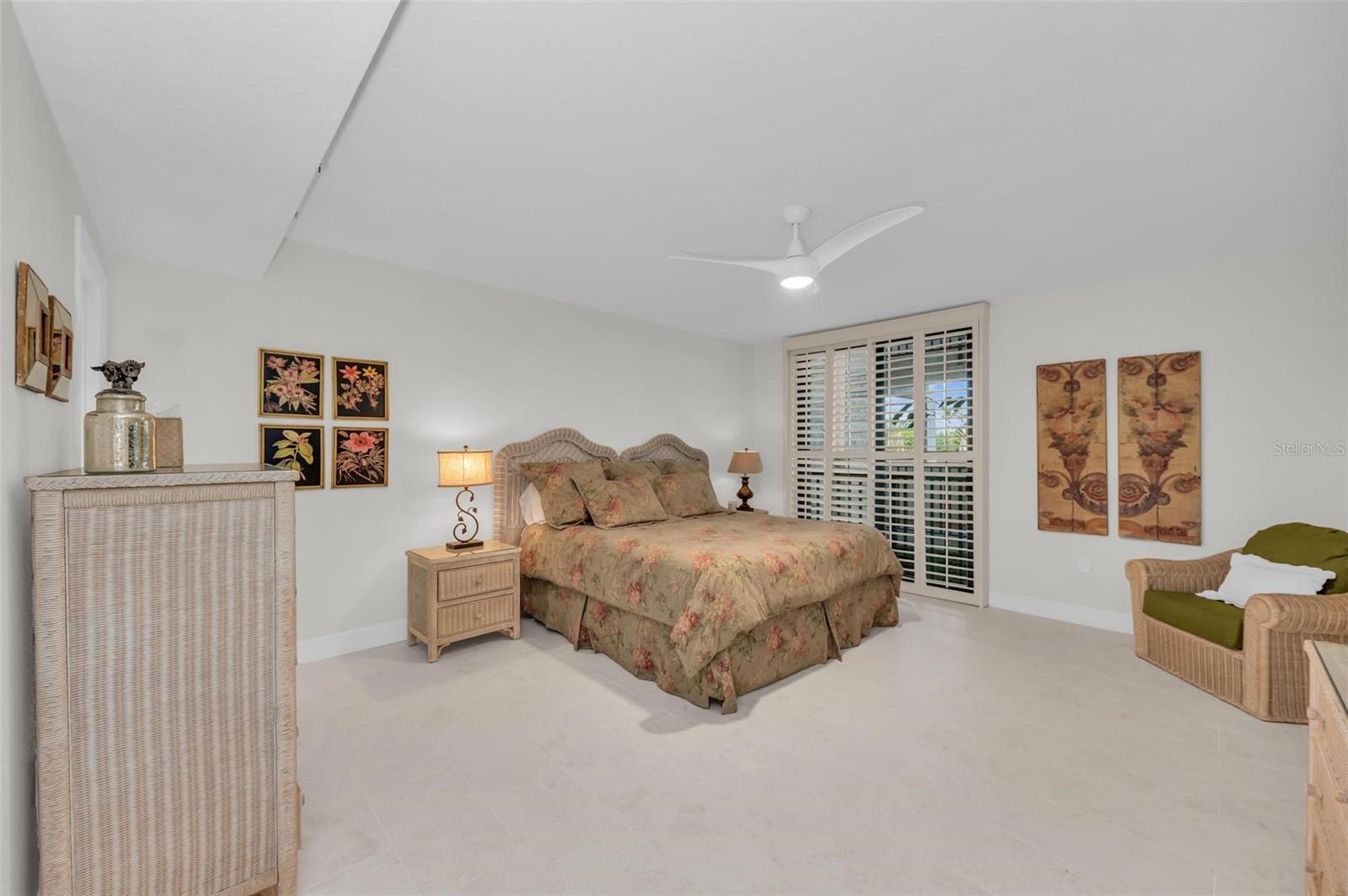 1465 GULF OF MEXICO DR #104, LONGBOAT KEY, FL, 34228