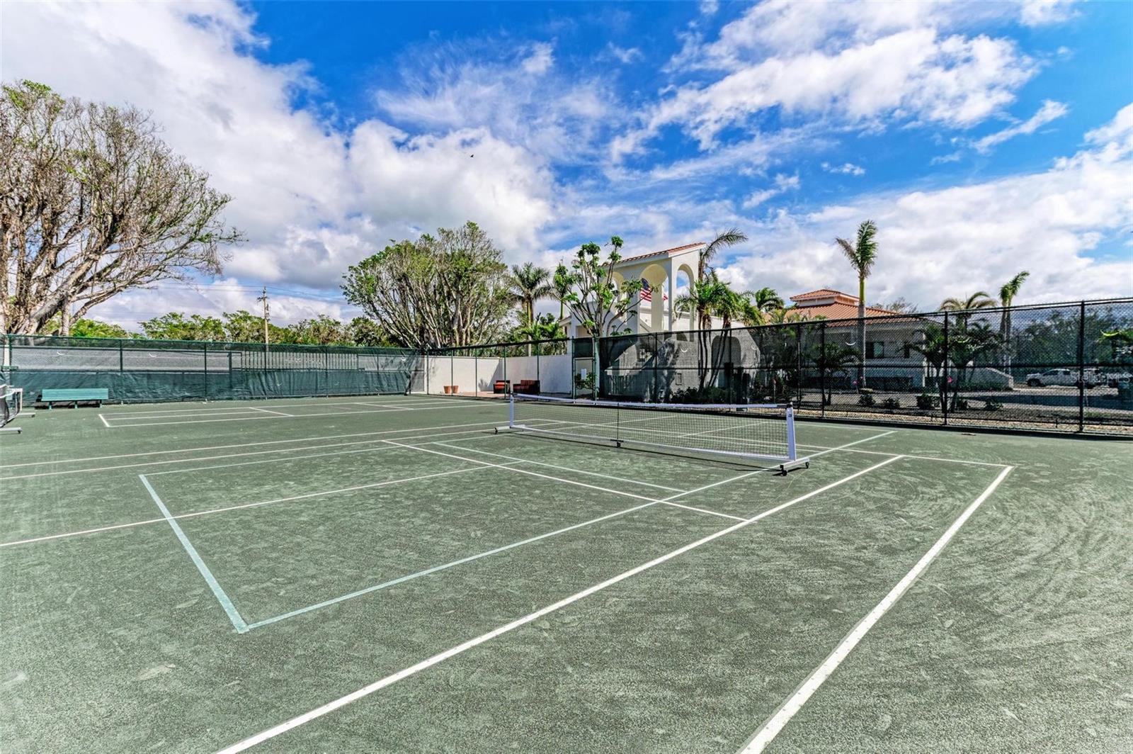1465 GULF OF MEXICO DR #104, LONGBOAT KEY, FL, 34228