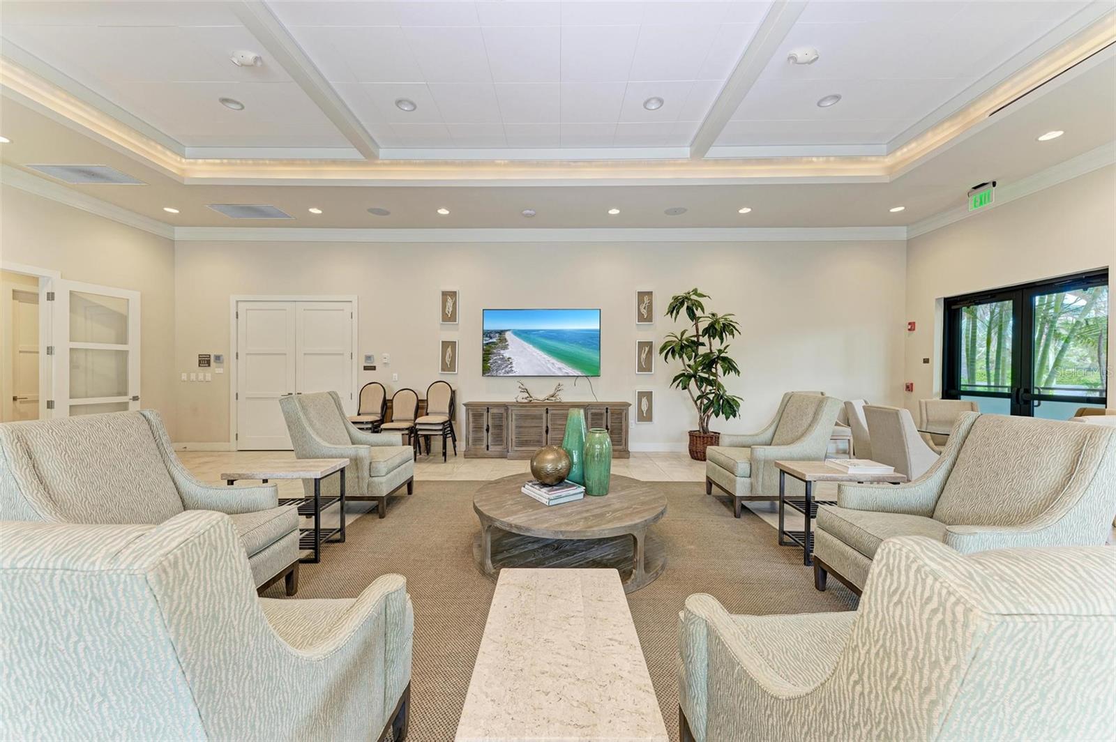 1465 GULF OF MEXICO DR #104, LONGBOAT KEY, FL, 34228