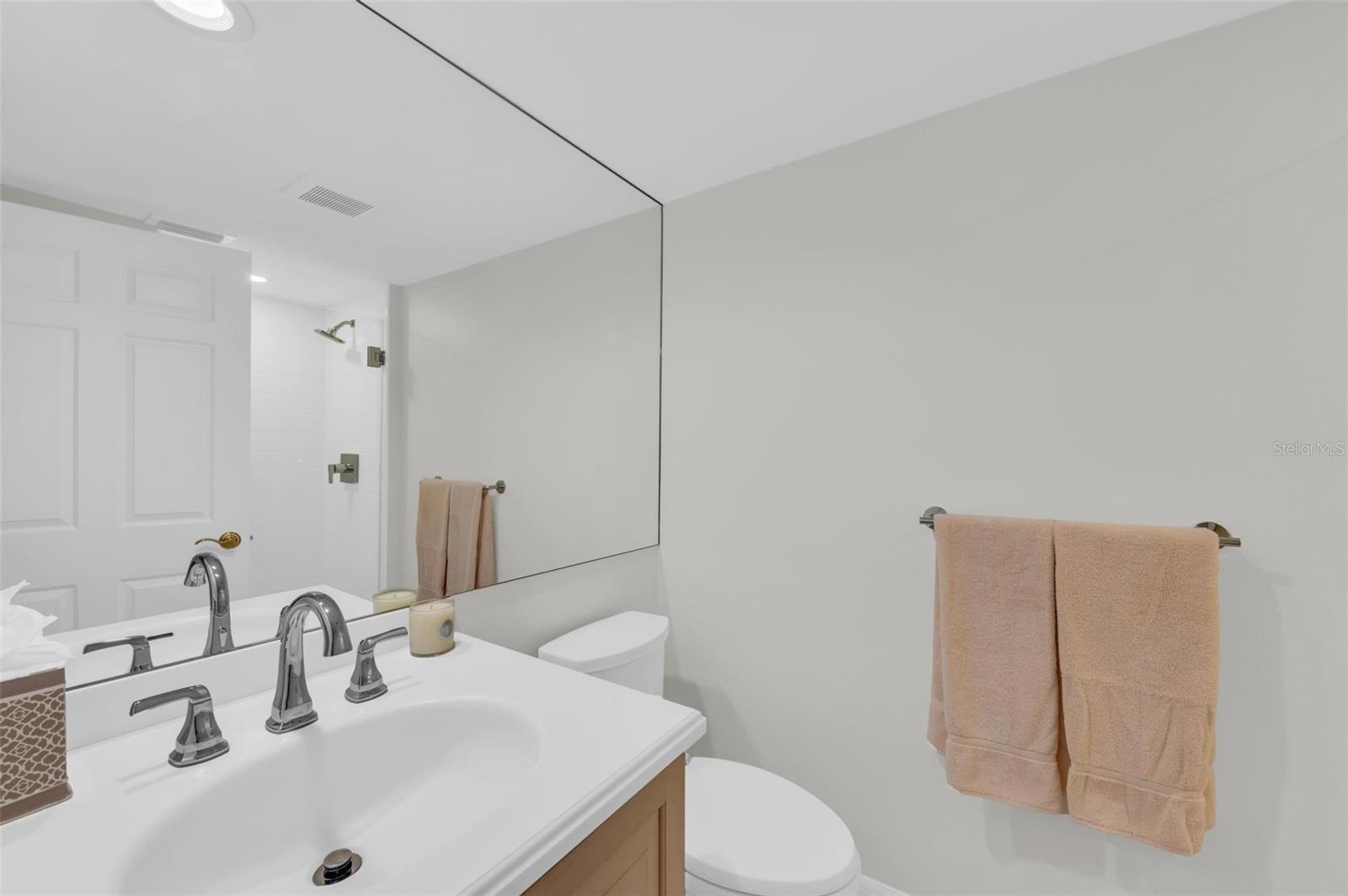 1465 GULF OF MEXICO DR #104, LONGBOAT KEY, FL, 34228