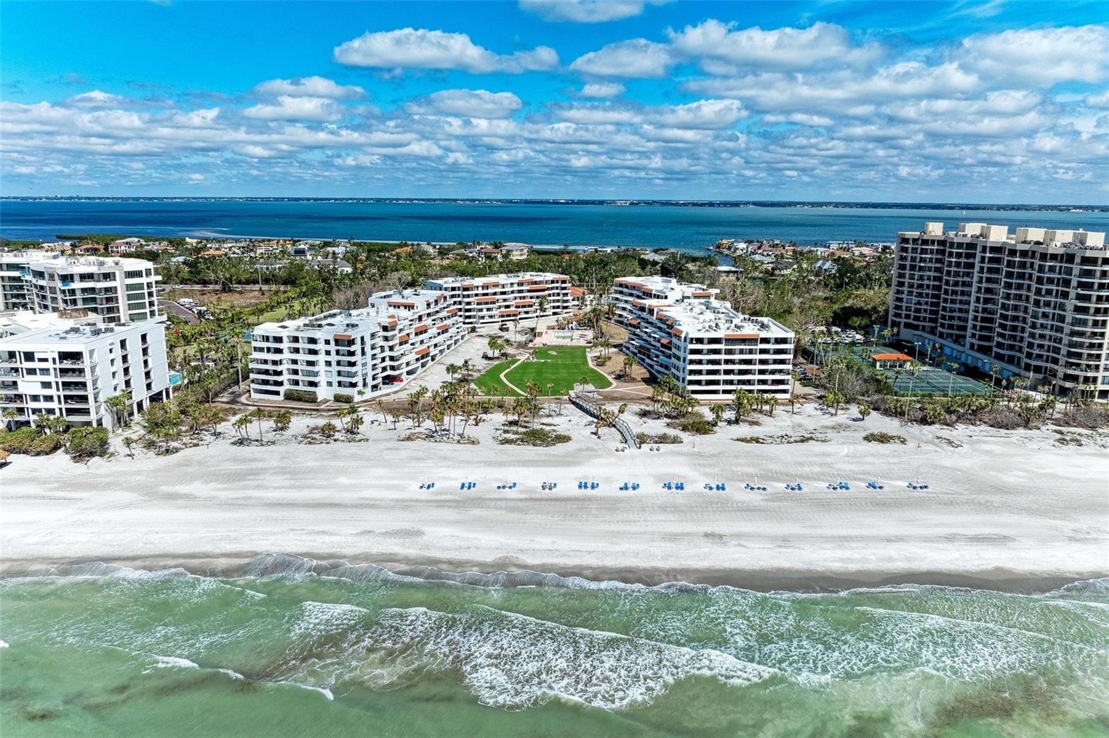 1465 GULF OF MEXICO DR #104, LONGBOAT KEY, FL, 34228