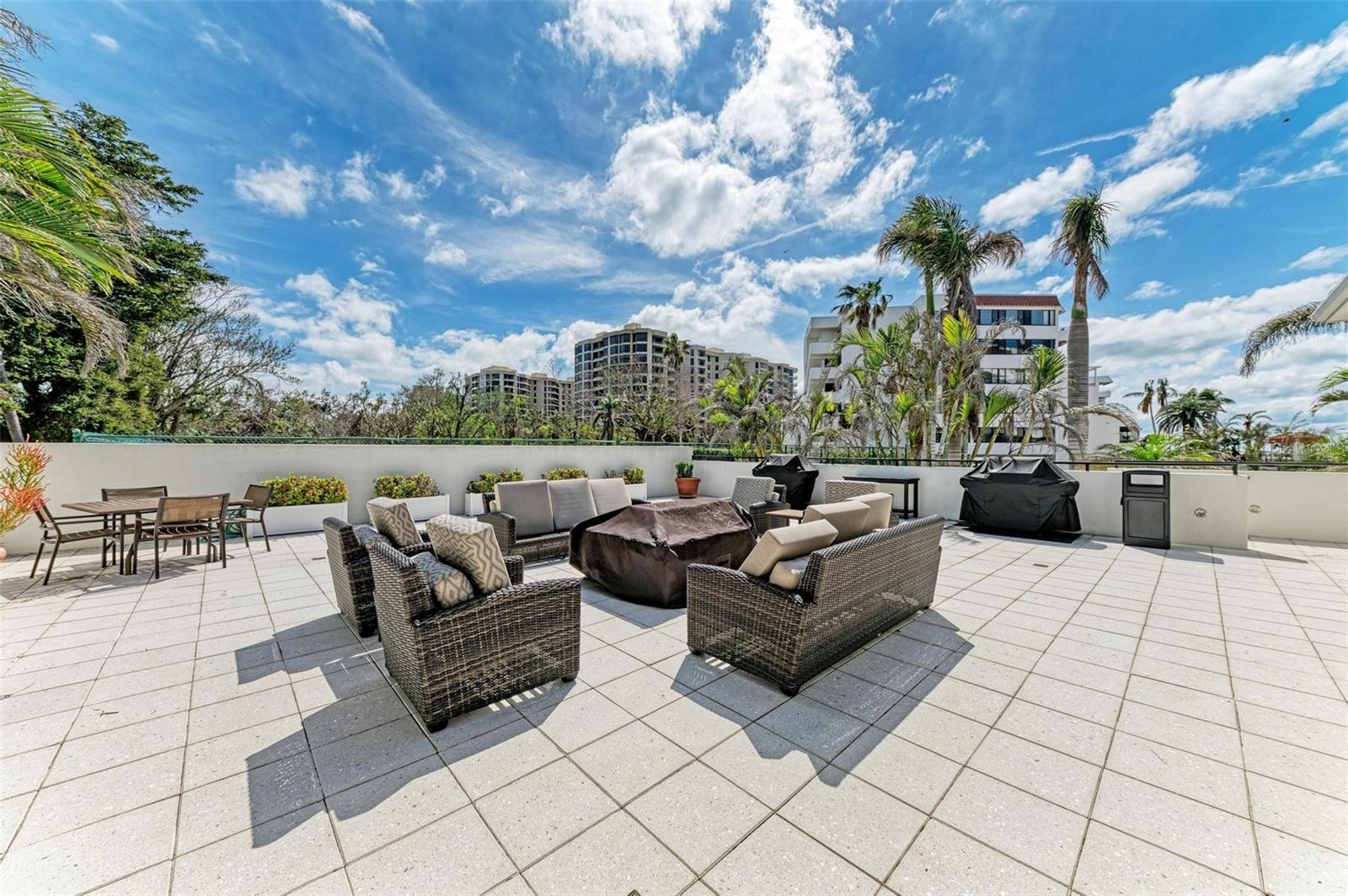 1465 GULF OF MEXICO DR #104, LONGBOAT KEY, FL, 34228