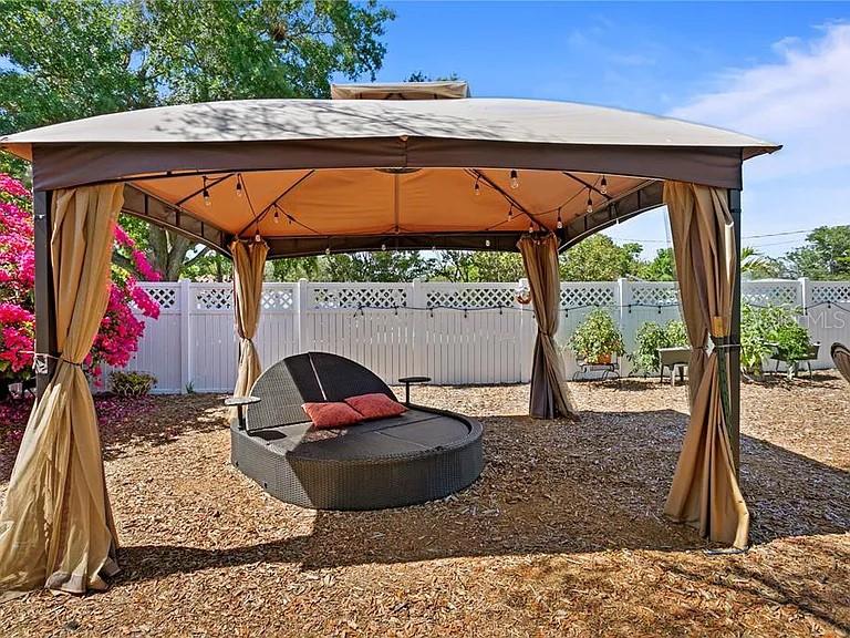 232 TIMBERLANE DR, PALM HARBOR, FL, 34683