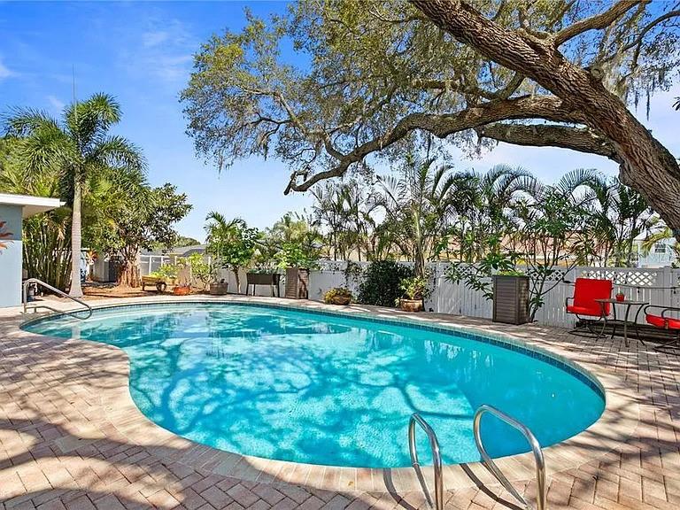 232 TIMBERLANE DR, PALM HARBOR, FL, 34683