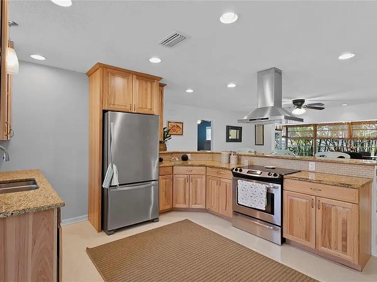 232 TIMBERLANE DR, PALM HARBOR, FL, 34683