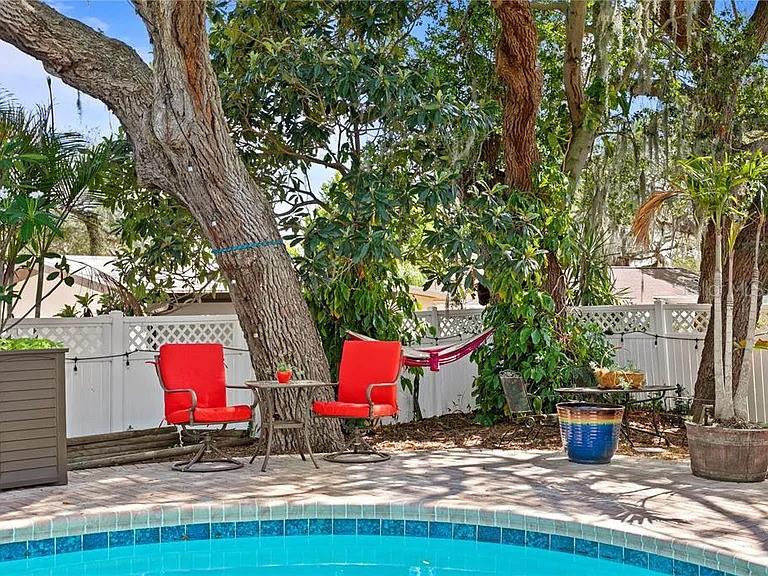 232 TIMBERLANE DR, PALM HARBOR, FL, 34683