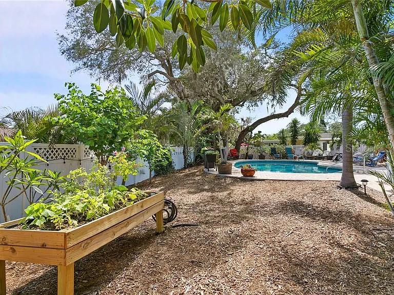 232 TIMBERLANE DR, PALM HARBOR, FL, 34683