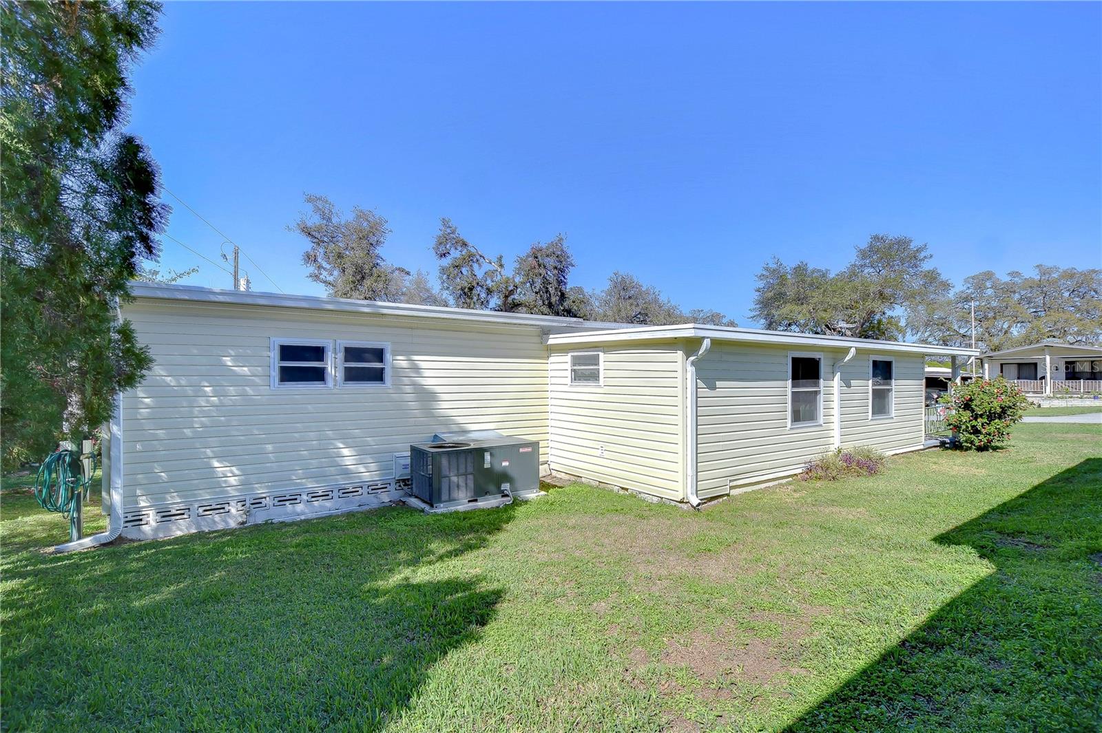6119 RIDGEWOOD DR, ZEPHYRHILLS, FL, 33542