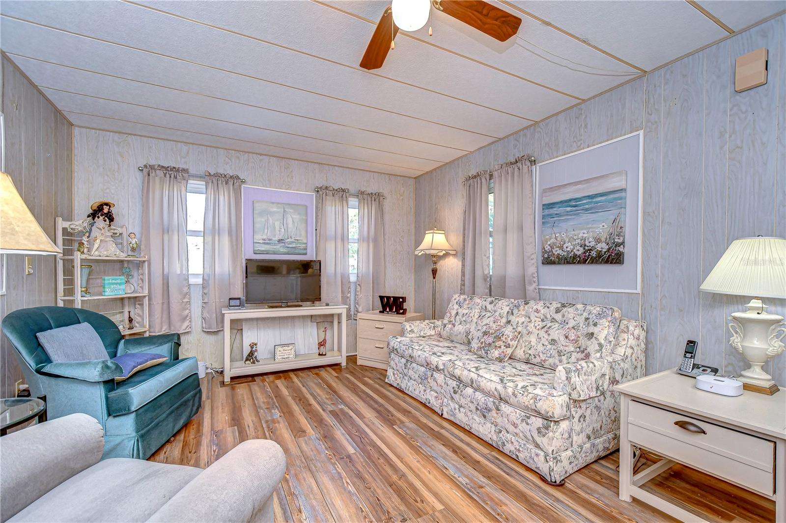 6119 RIDGEWOOD DR, ZEPHYRHILLS, FL, 33542