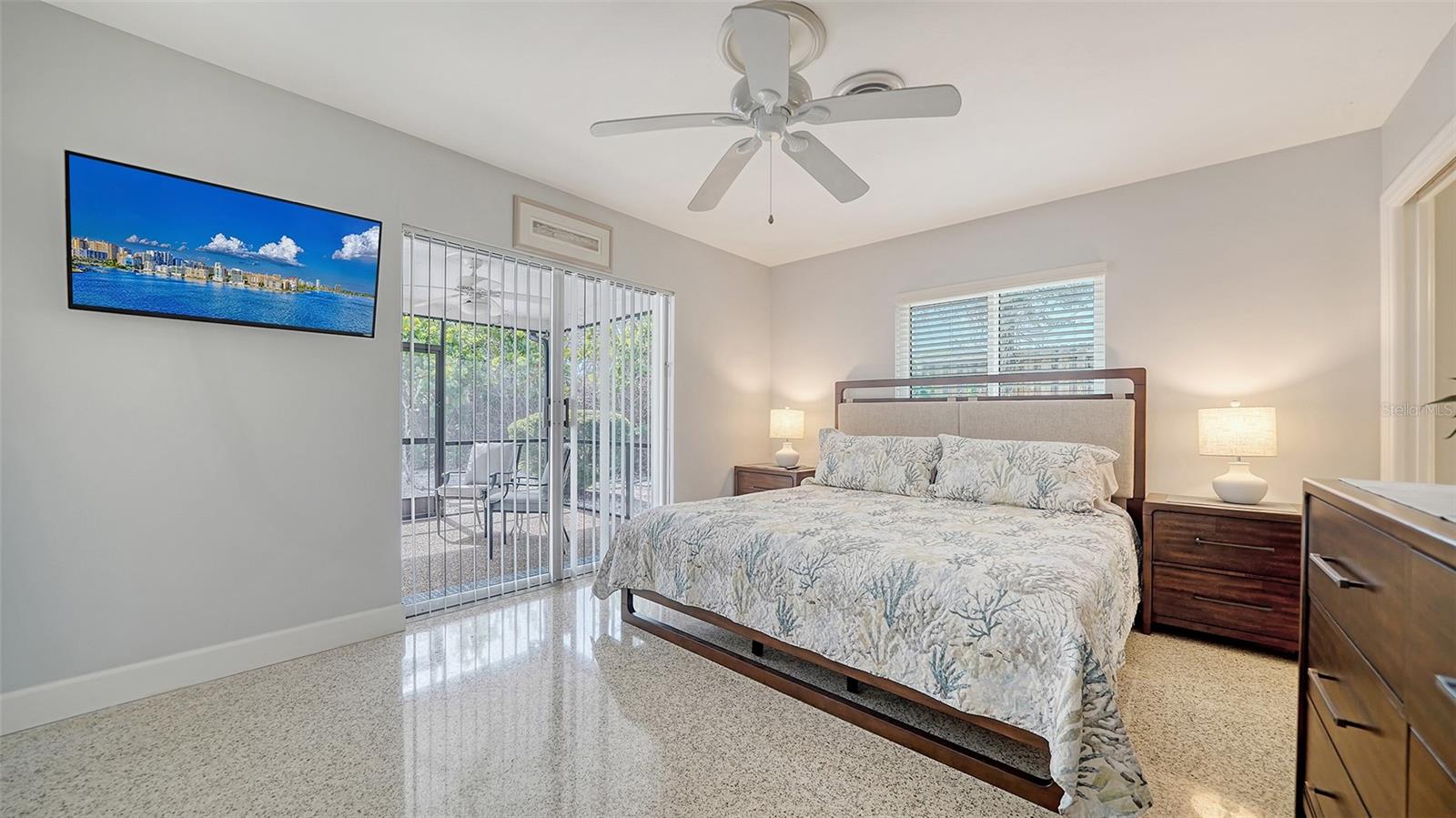 5525 SHADOW LAWN DR, SARASOTA, FL, 34242