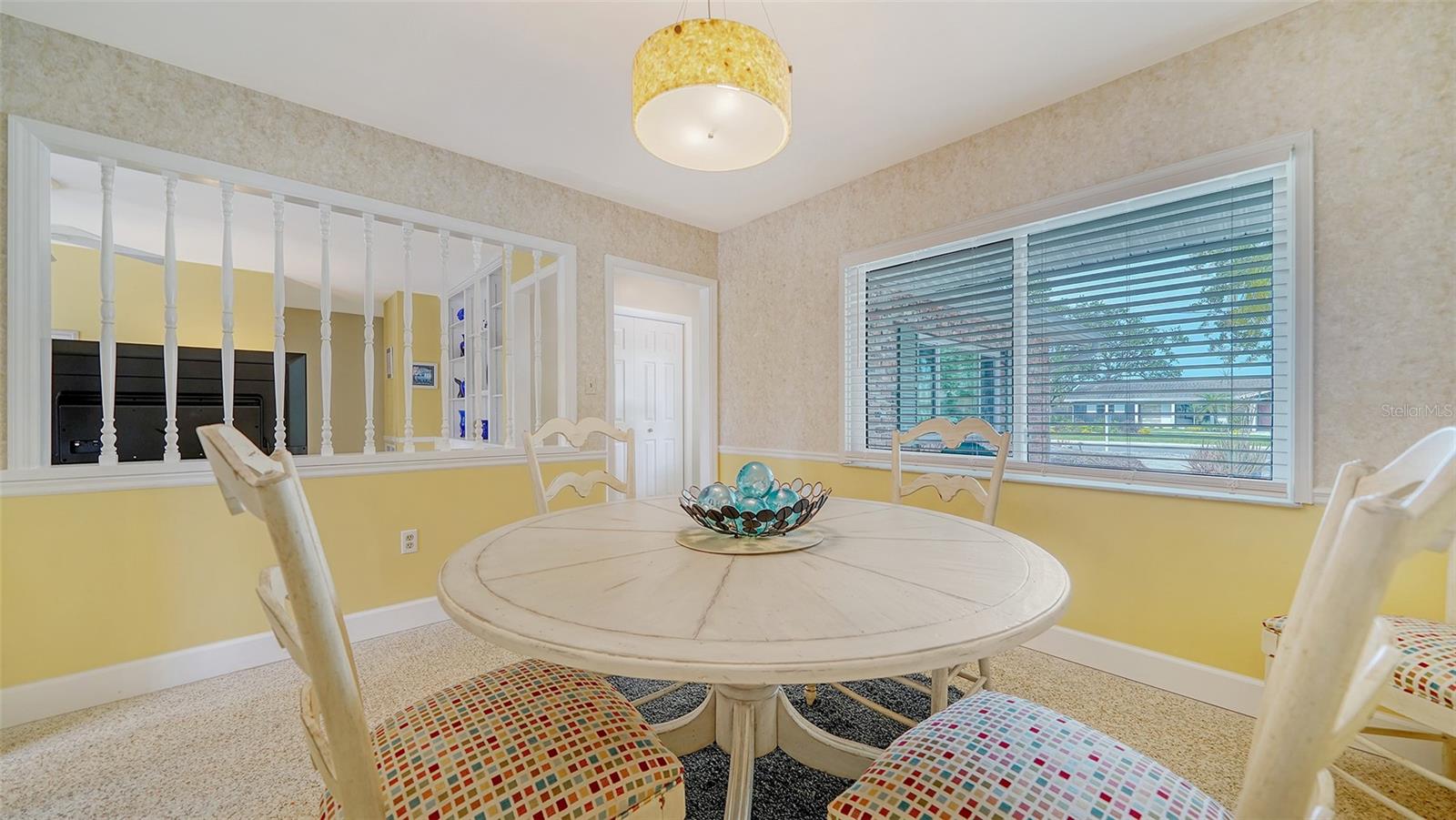 5525 SHADOW LAWN DR, SARASOTA, FL, 34242