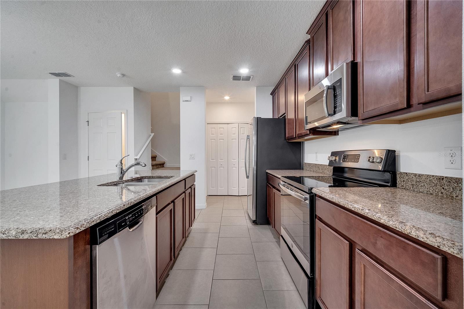 1212 PENSACOLA CT, KISSIMMEE, FL, 34744
