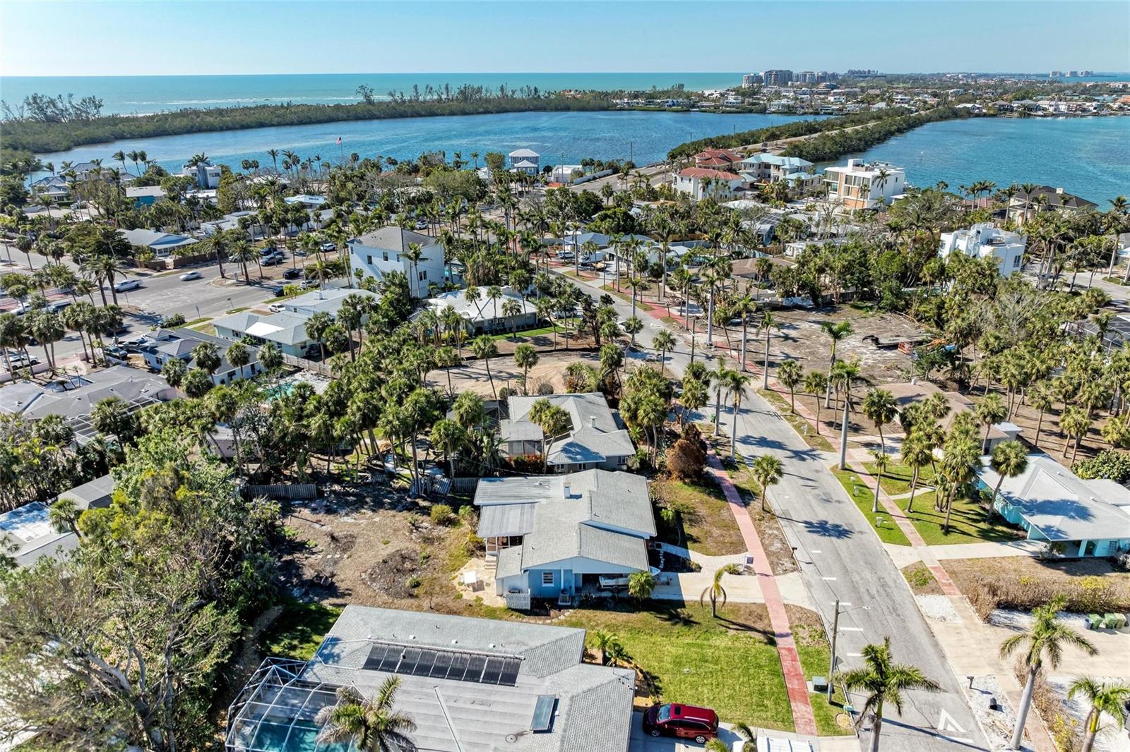 153 N ADAMS DR, SARASOTA, FL, 34236