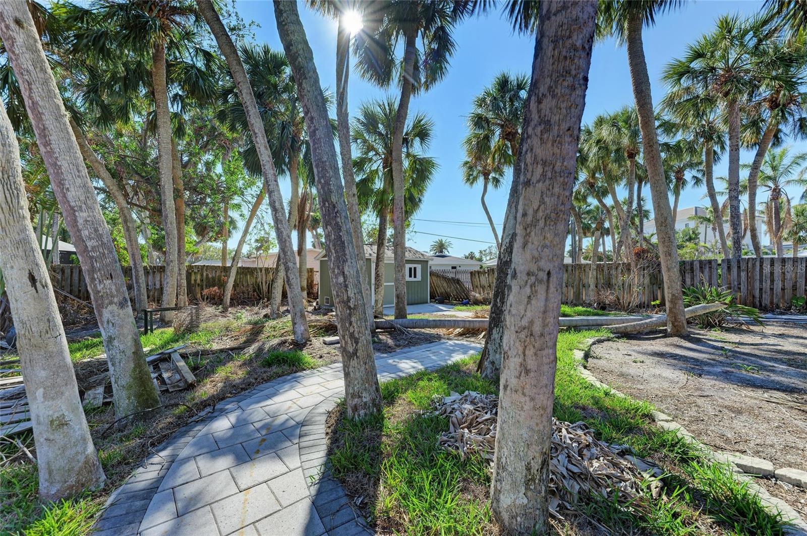 153 N ADAMS DR, SARASOTA, FL, 34236