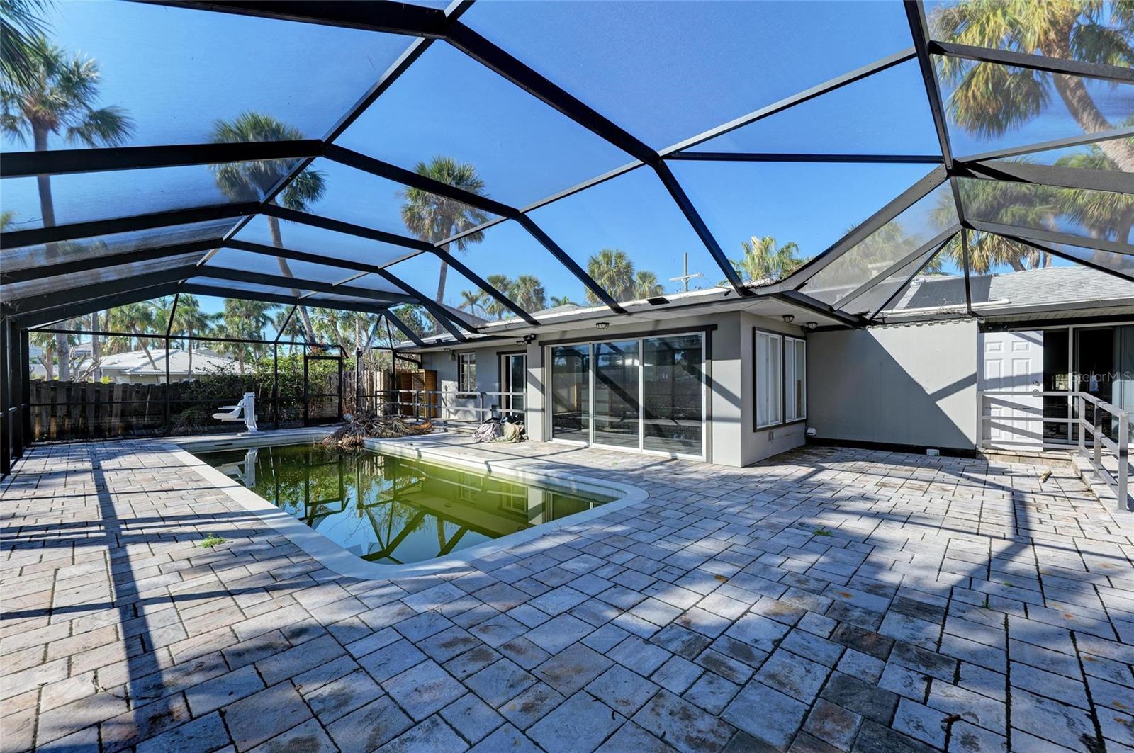 153 N ADAMS DR, SARASOTA, FL, 34236