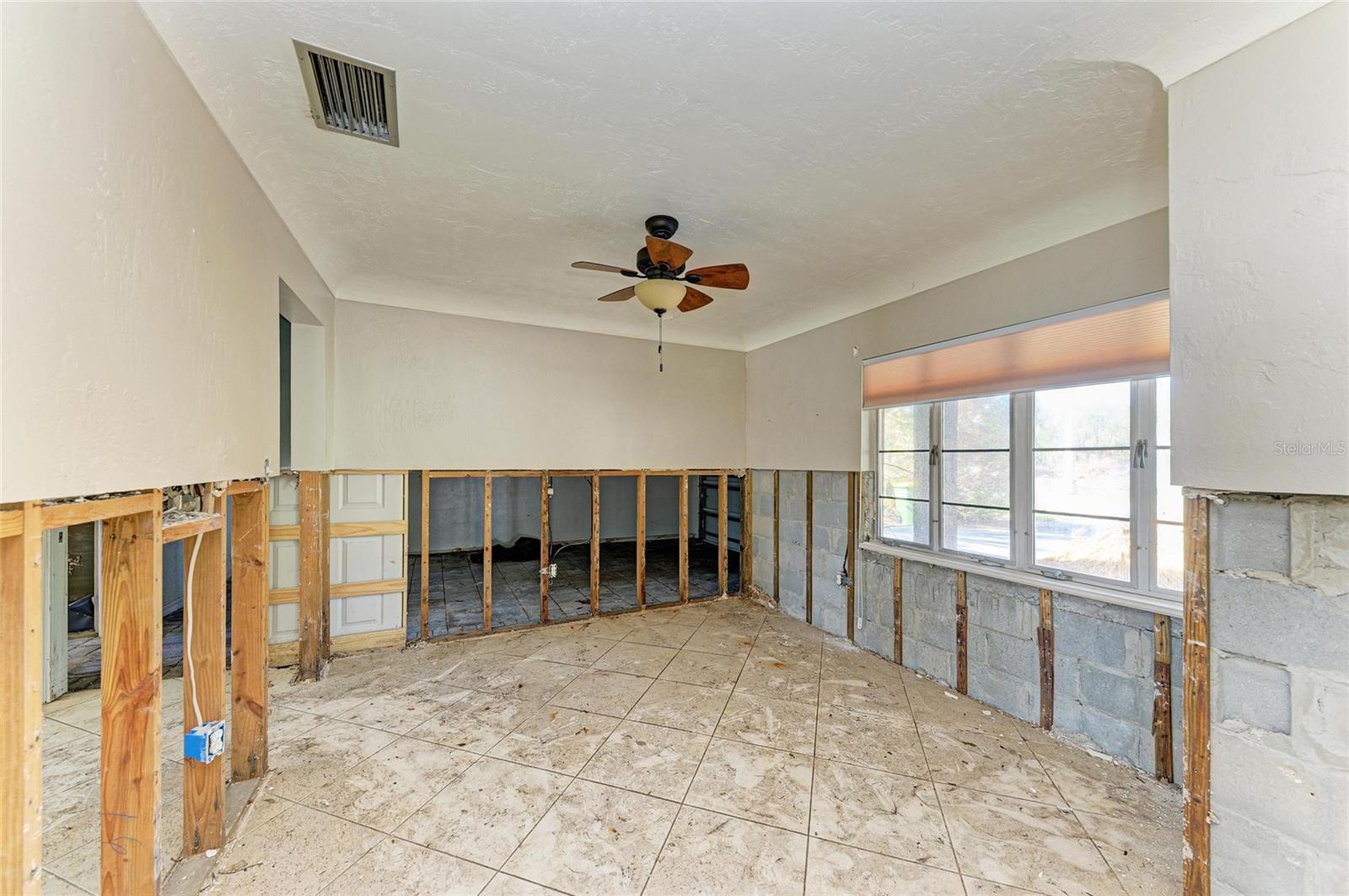 153 N ADAMS DR, SARASOTA, FL, 34236