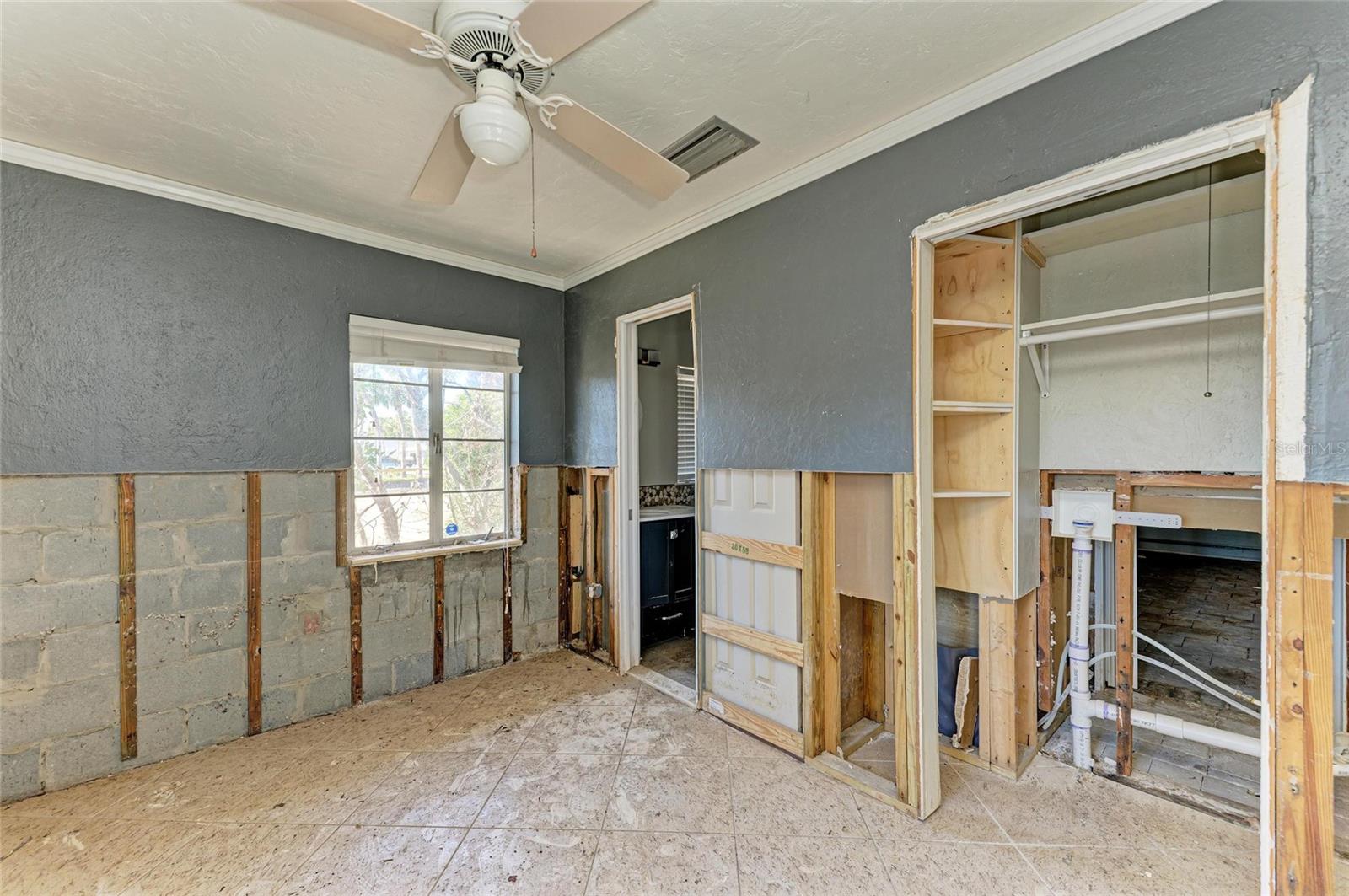 153 N ADAMS DR, SARASOTA, FL, 34236