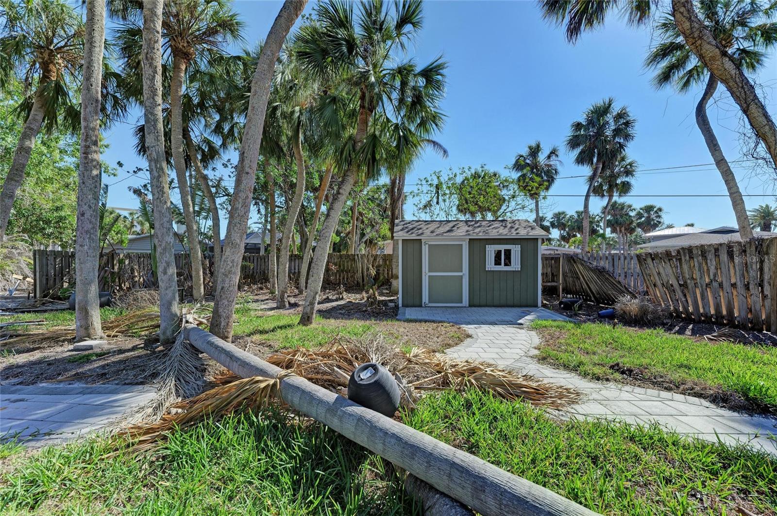 153 N ADAMS DR, SARASOTA, FL, 34236