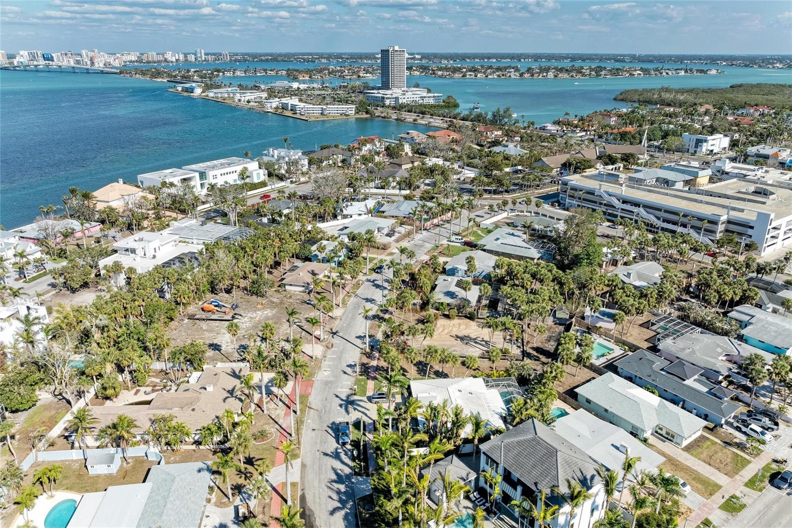 153 N ADAMS DR, SARASOTA, FL, 34236