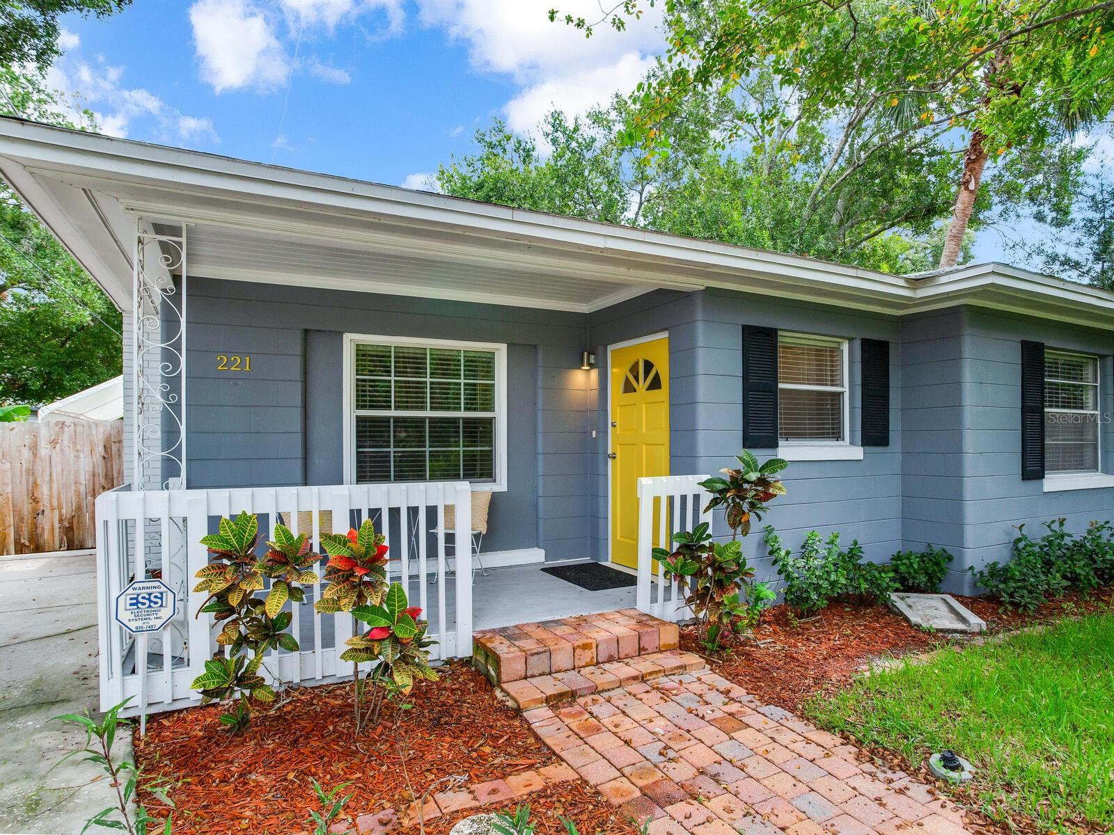 221 N CLEARVIEW AVE, TAMPA, FL, 33609