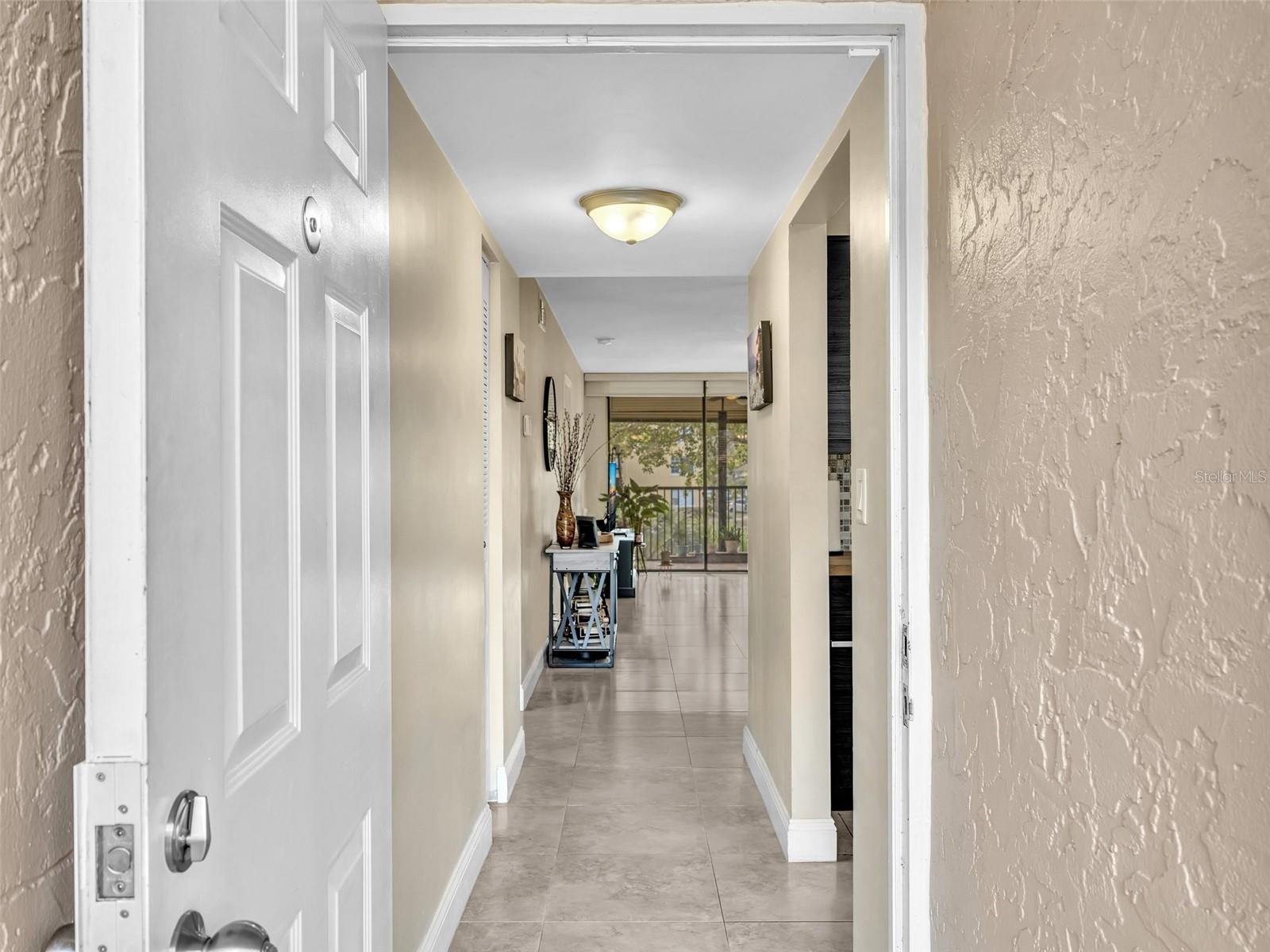 8592 W SUNRISE BLVD #202, PLANTATION, FL, 33322