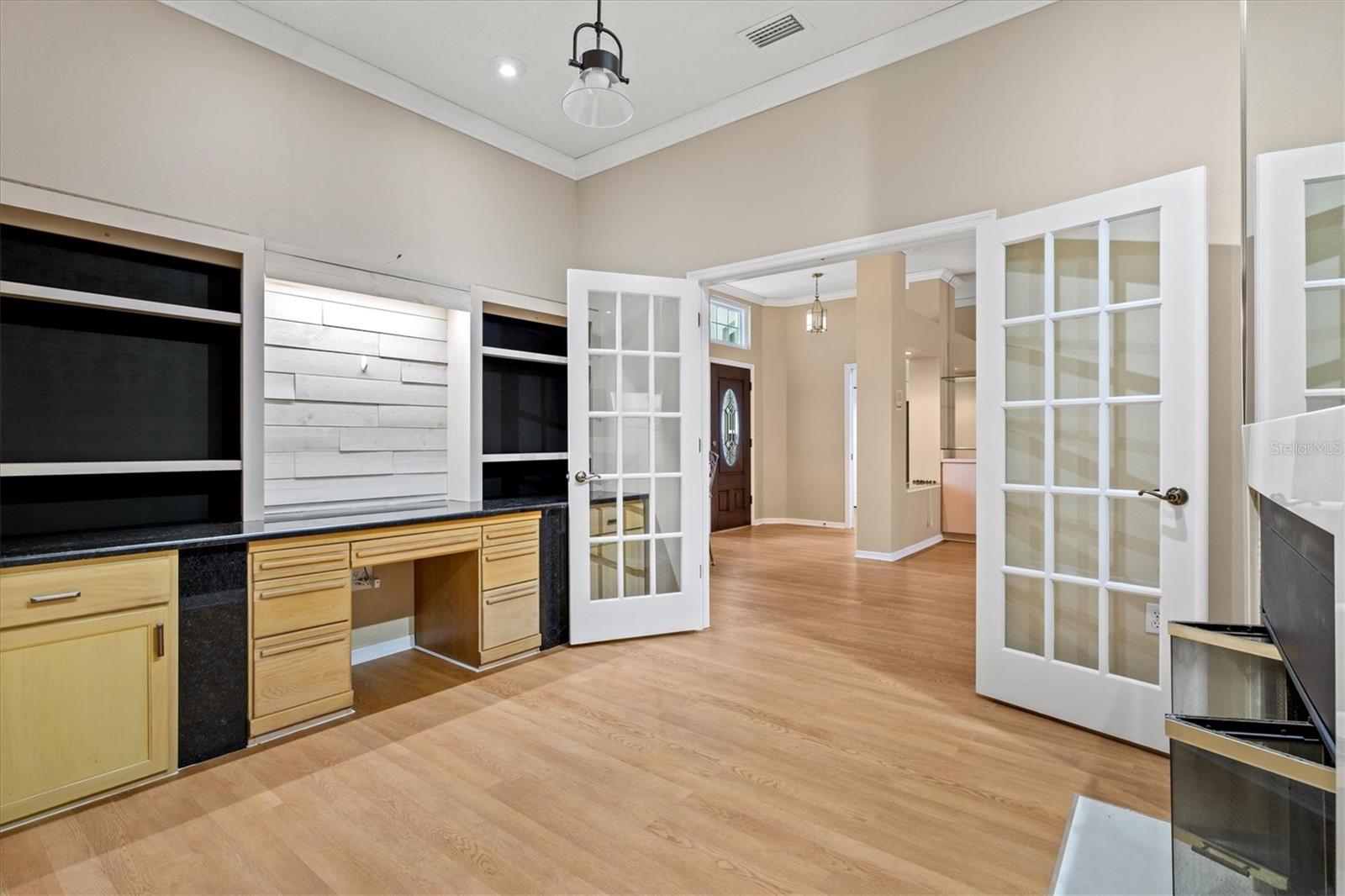 6105 55TH AVENUE CIR E, BRADENTON, FL, 34203