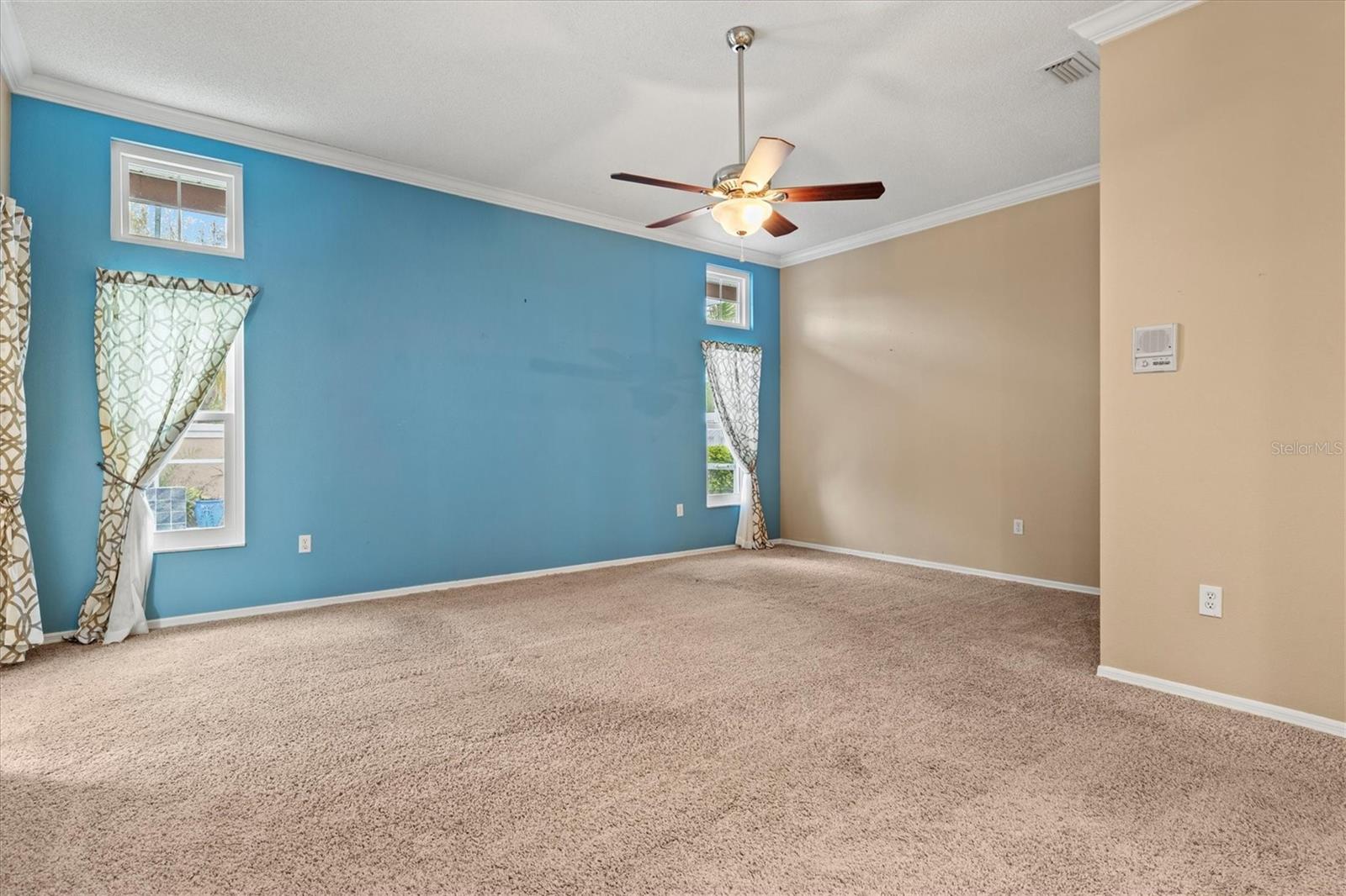 6105 55TH AVENUE CIR E, BRADENTON, FL, 34203