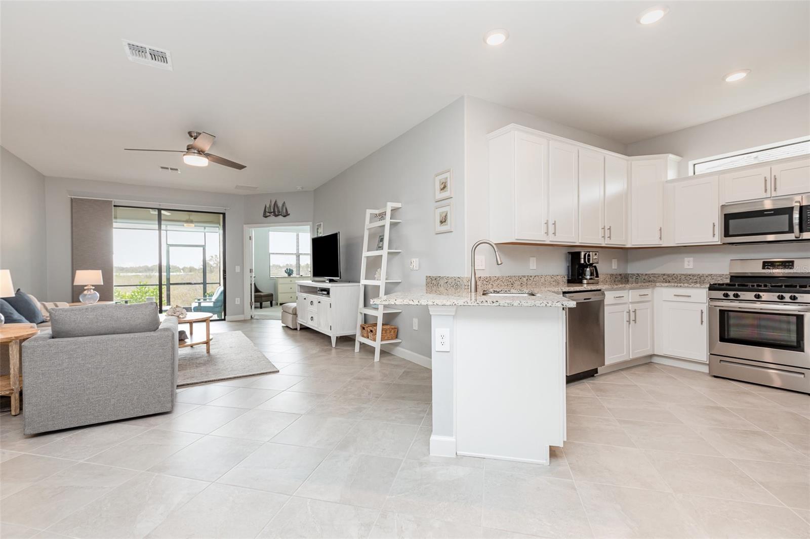 5514 TIDAL BREEZE CV, BRADENTON, FL, 34211