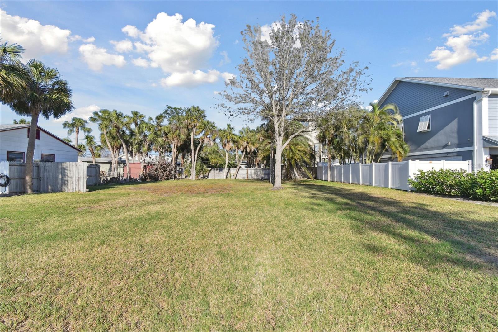 3961 OLEANDER WAY, ST PETE BEACH, FL, 33706