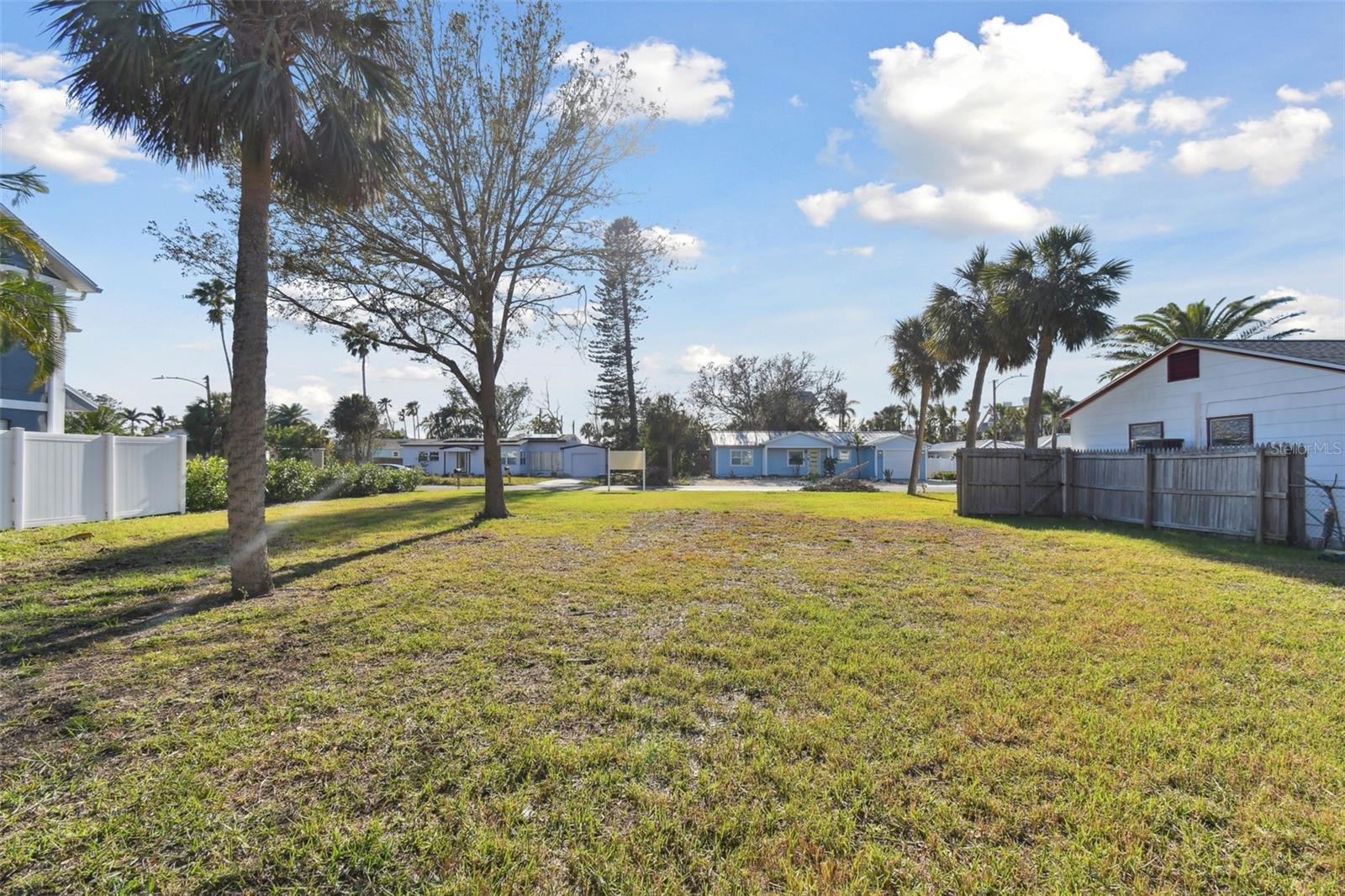 3961 OLEANDER WAY, ST PETE BEACH, FL, 33706