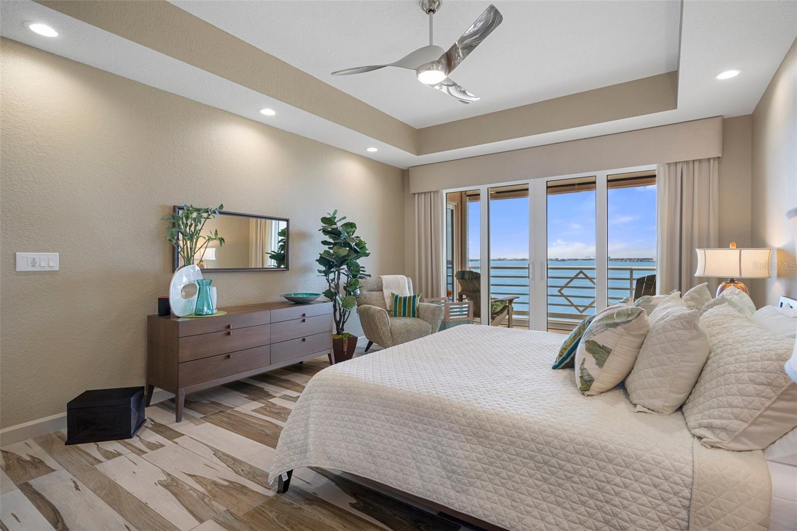 4951 BACOPA LN S #801, ST PETERSBURG, FL, 33715