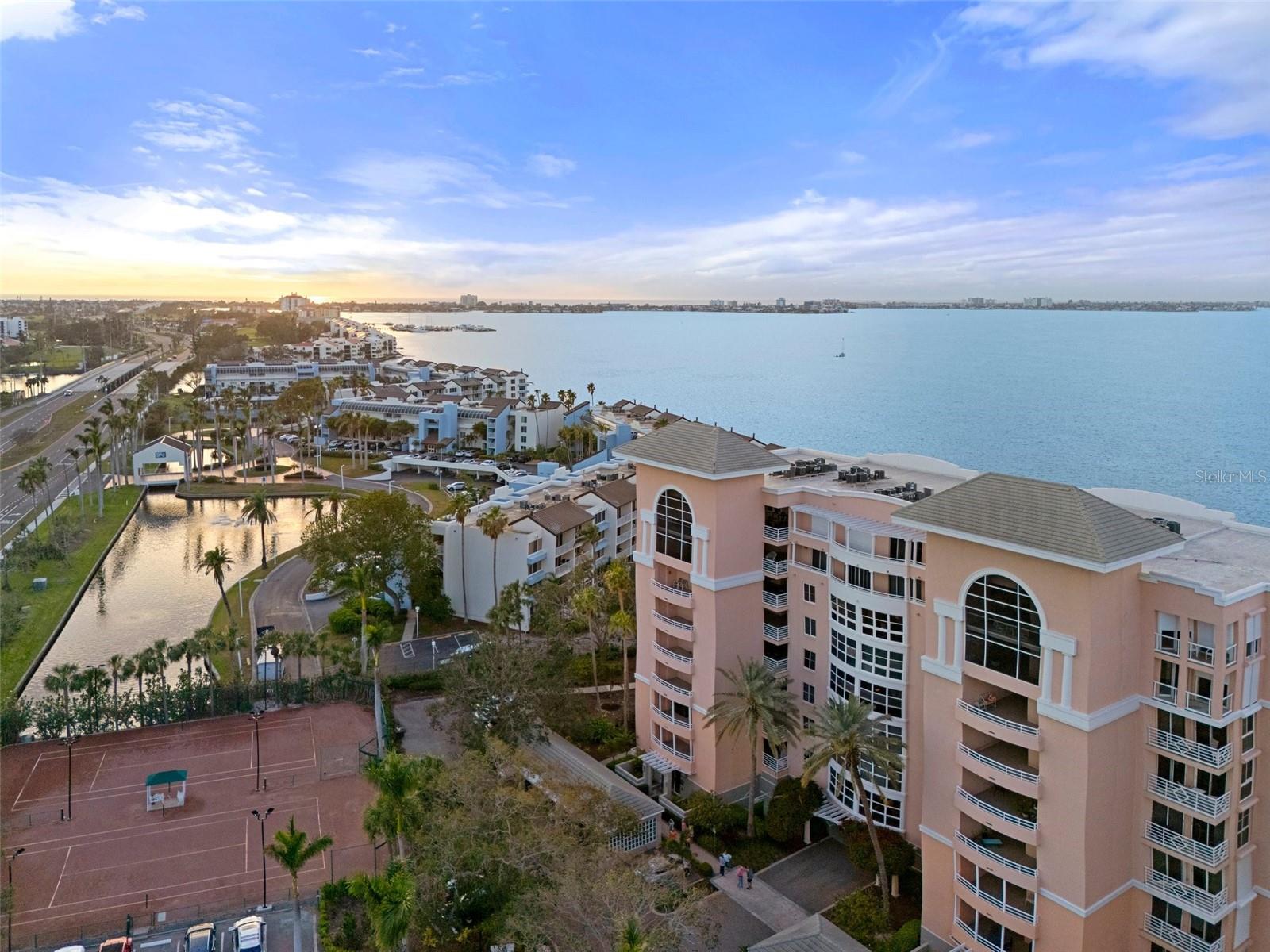 4951 BACOPA LN S #801, ST PETERSBURG, FL, 33715