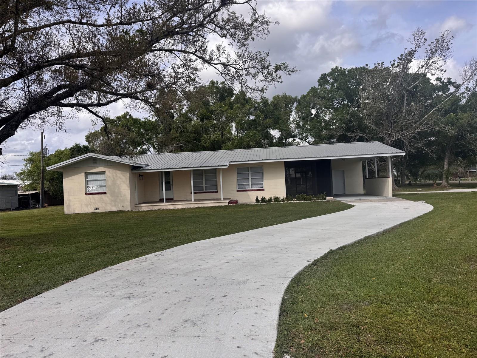 1327 SE VERMONT AVE, ARCADIA, FL, 34266